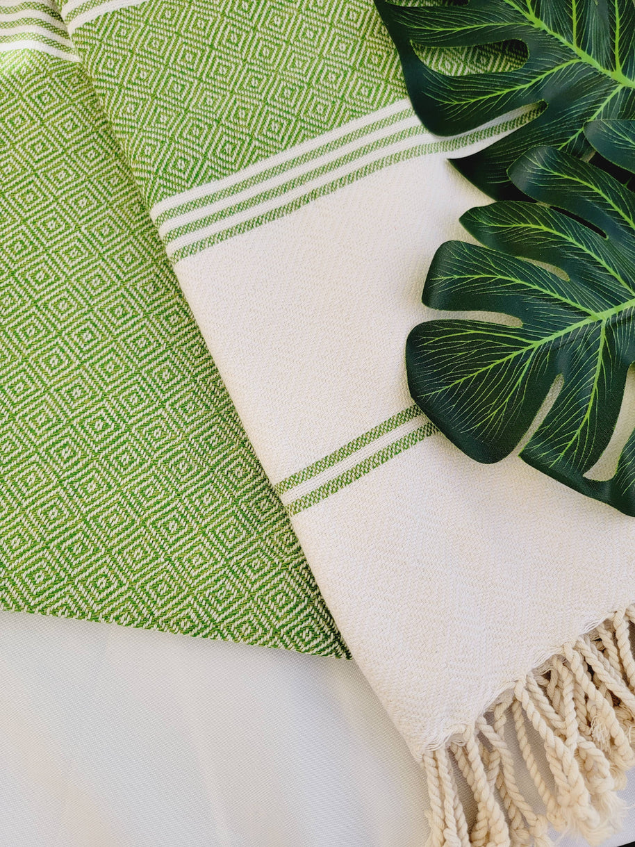 Throw Blanket, Farmhouse deco, Fall deco, Quick fold throw: Black