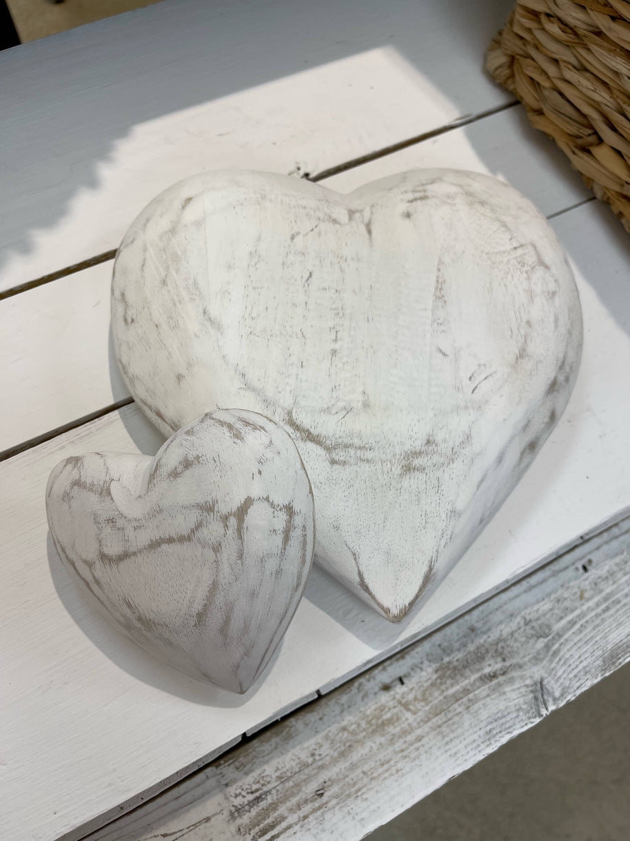 Distressed White Washed Mango Wood Heart 4