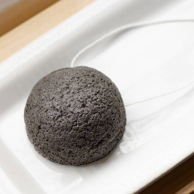 LUNA Charcoal Facial Sponge - Bulk Unpackaged - No Tox Life