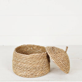 Silo Shape Basket of Cattail Leaves with Lid-7Hx7.5D