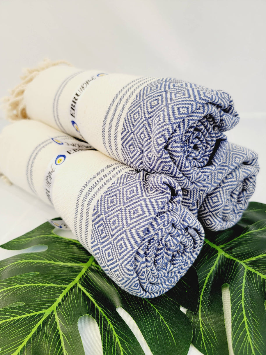 Throw Blanket, Farmhouse deco, Fall deco, Quick fold throw: Black