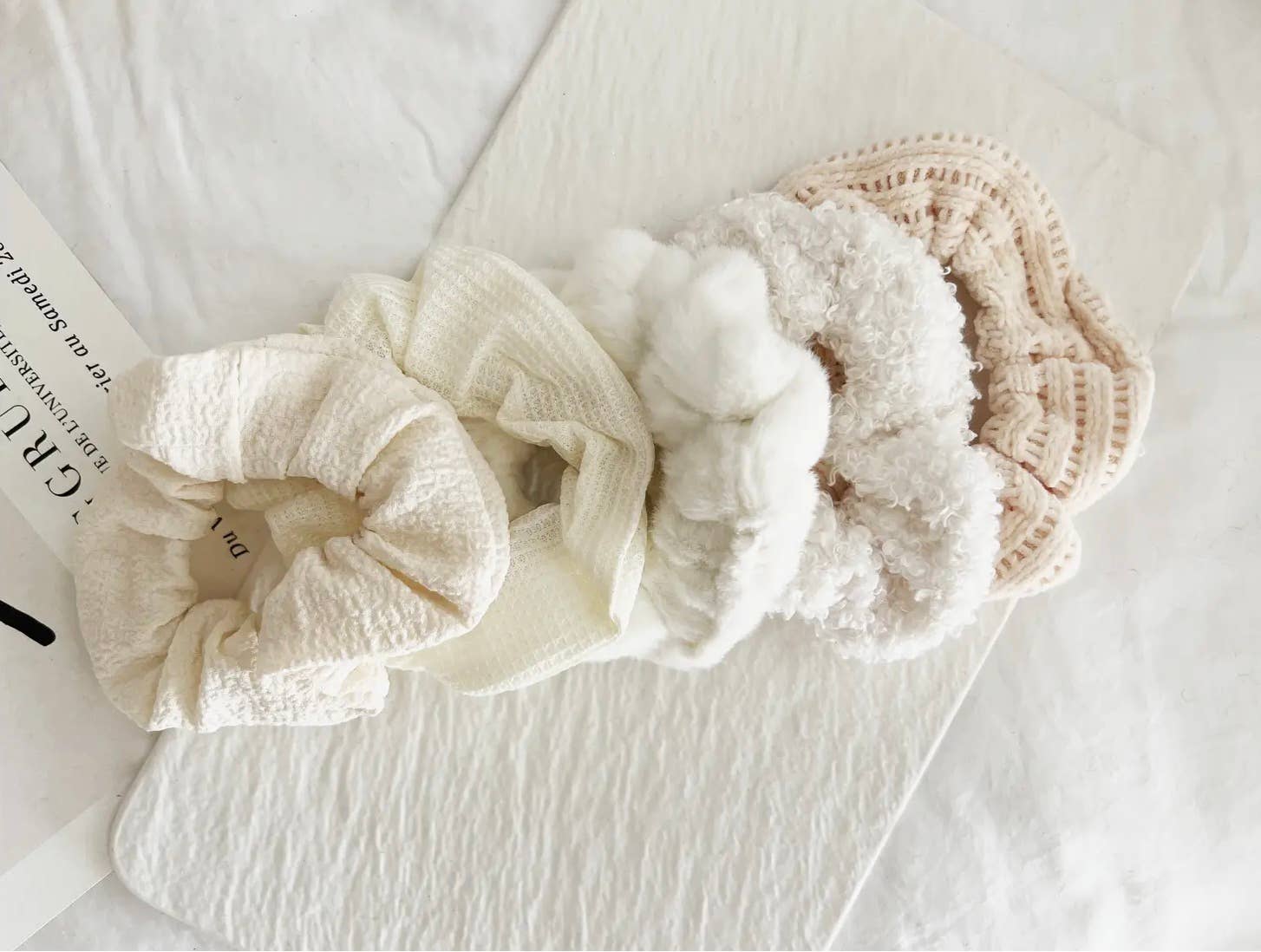 GABI VELVET SOFT SCRUNCHIES SET: IVORY