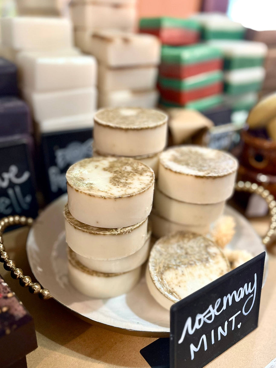 WILD FARM ROUND SOAP: Wild Clover Honey