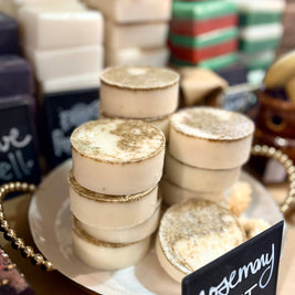 WILD FARM ROUND SOAP: Wild Clover Honey
