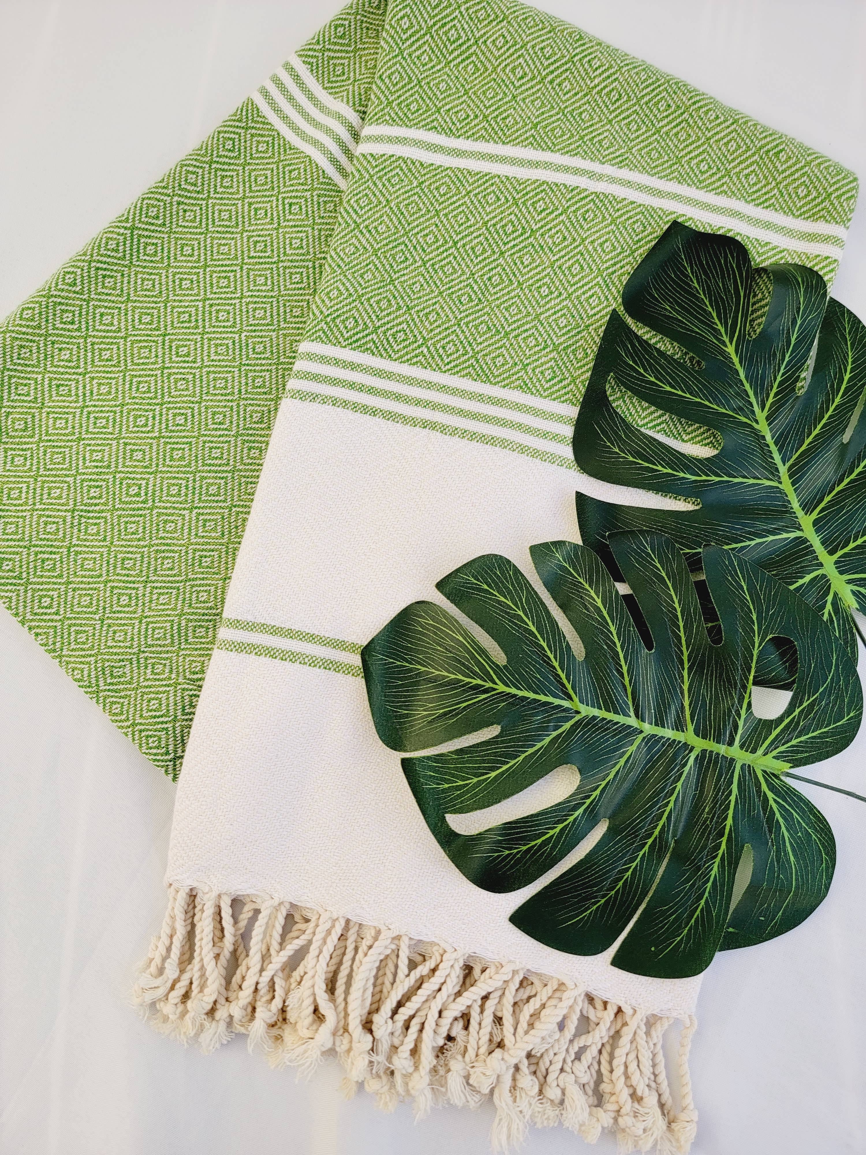 Throw Blanket, Farmhouse deco, Fall deco, Quick fold throw: Black