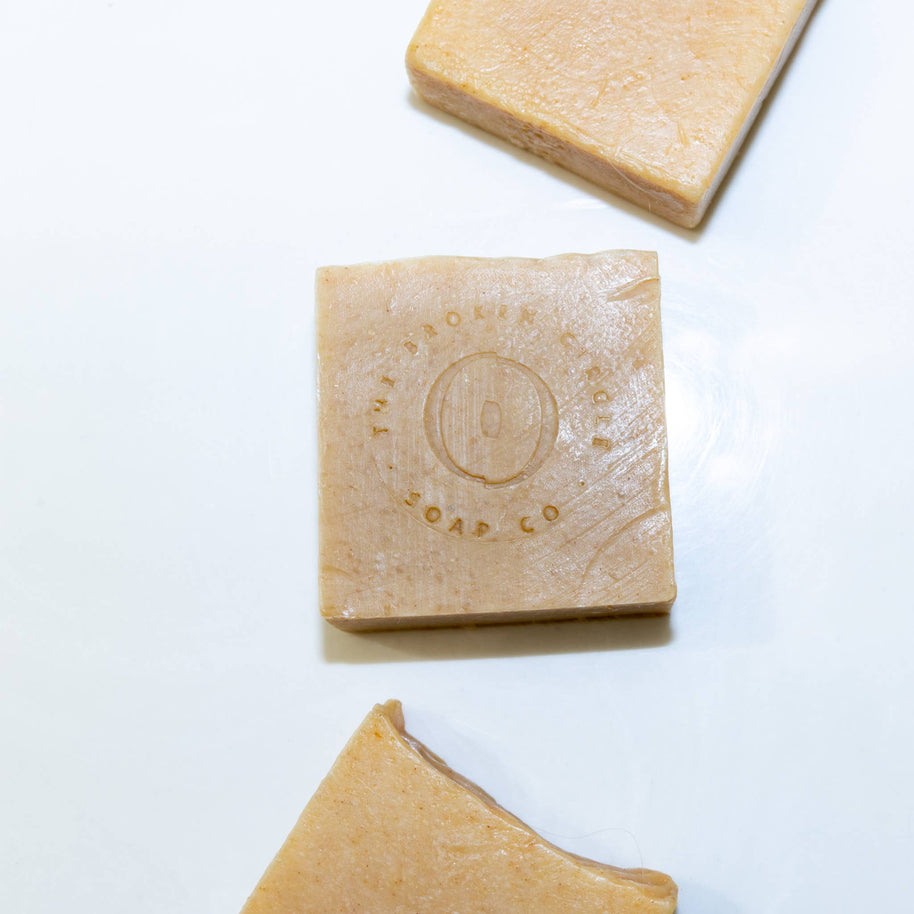Turmeric & Honey Soap | Vegan | Hyperpigmentation 4 oz