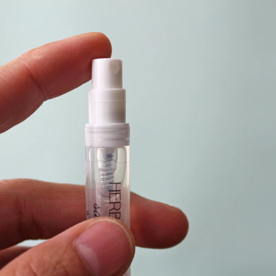 Herb & Root Perfume Spray Discovery Set